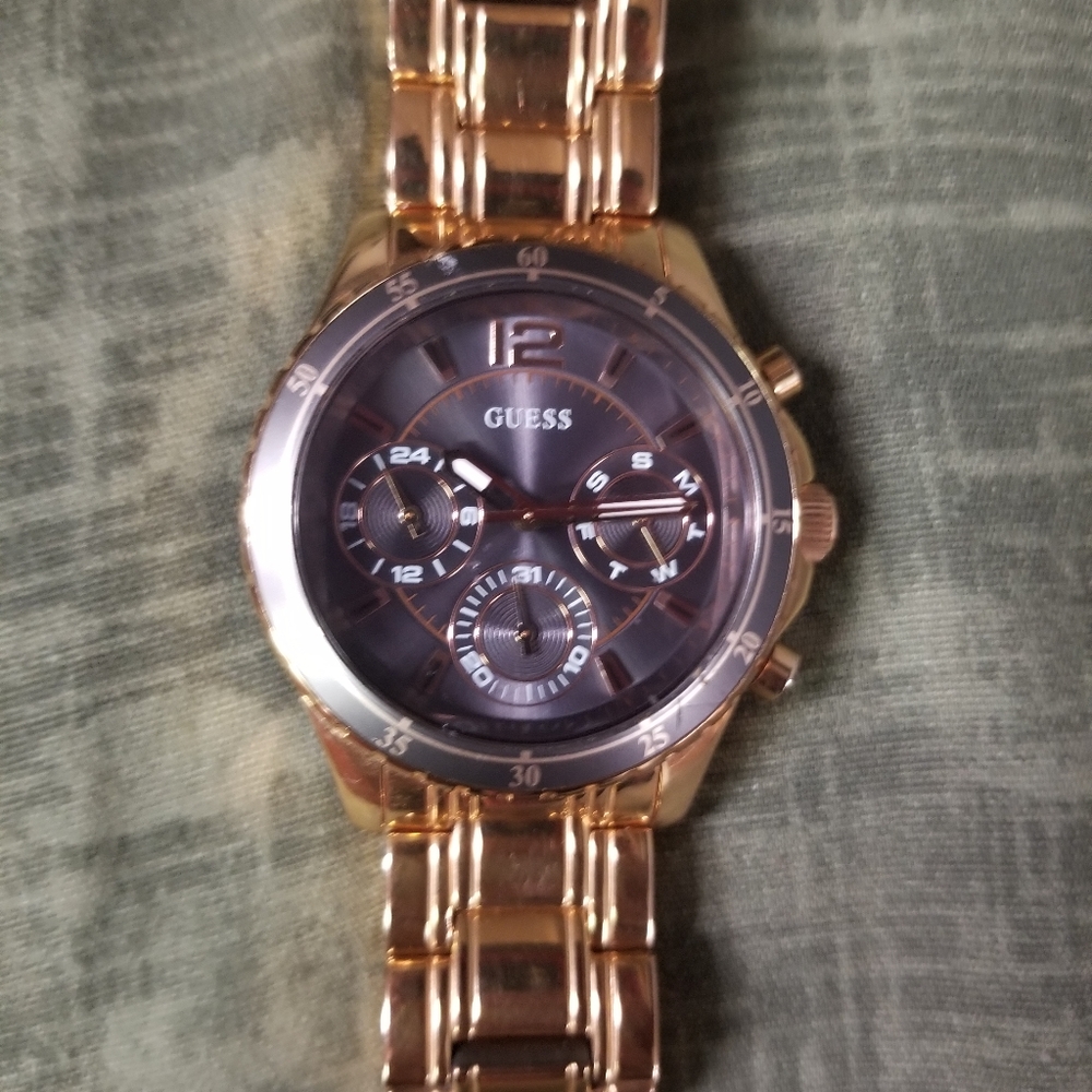 Guess Watch - Picture 4 of 4